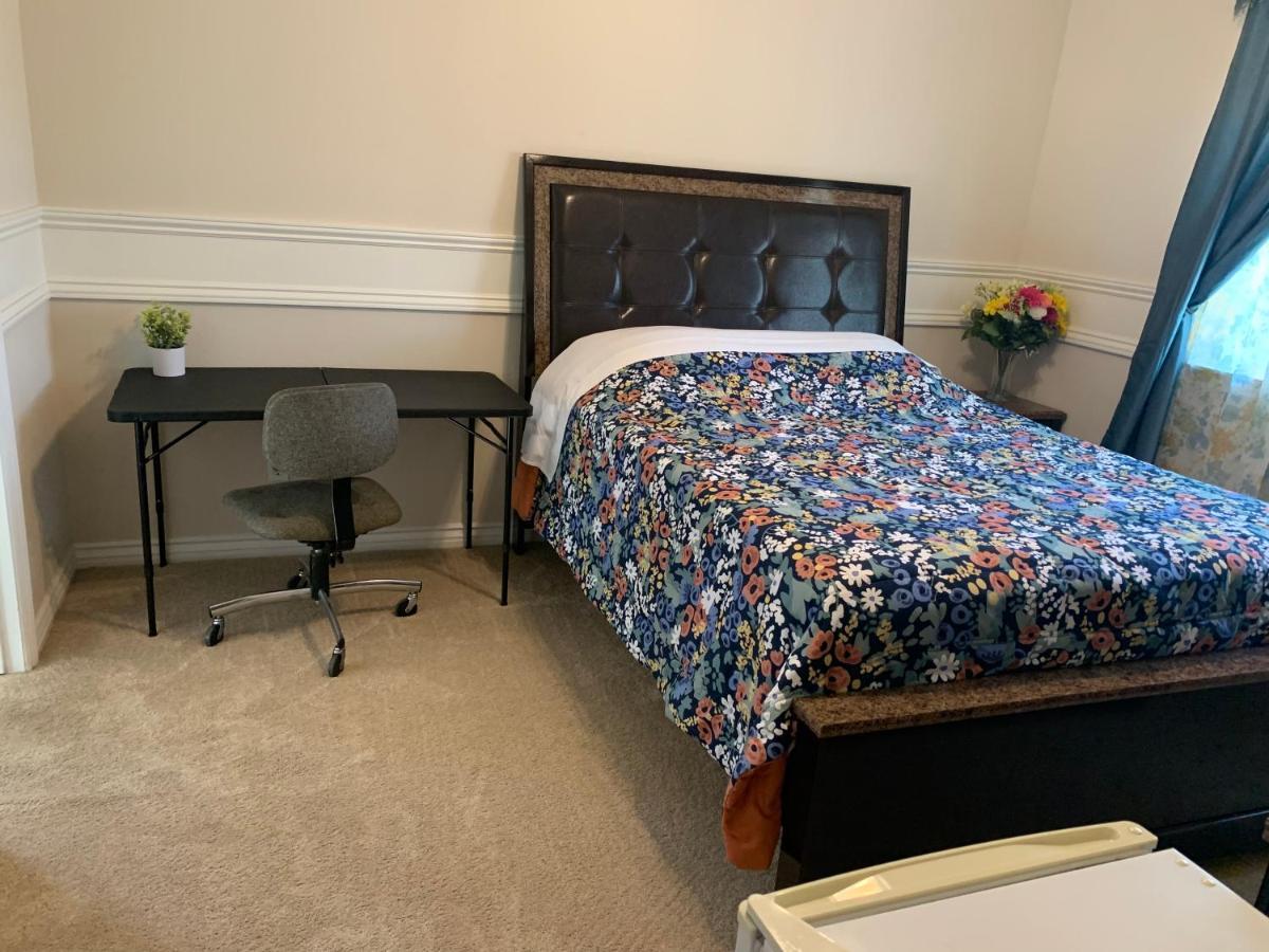 Luxhome Suites N Villa 리버사이드 외부 사진