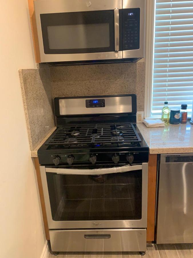Luxhome Suites N Villa 리버사이드 외부 사진