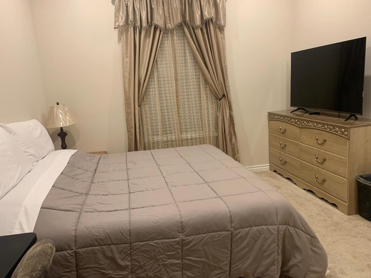 Luxhome Suites N Villa 리버사이드 외부 사진