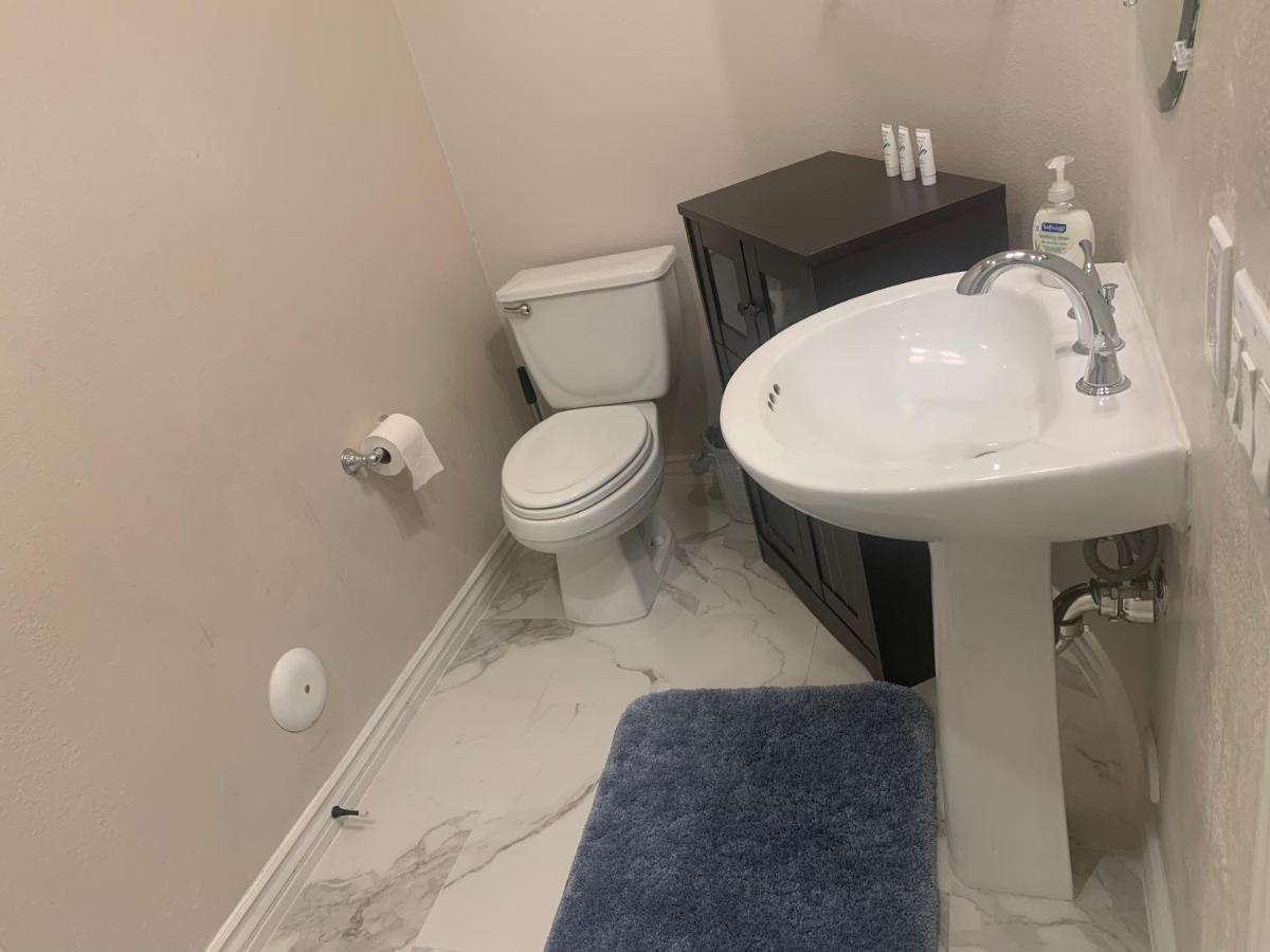 Luxhome Suites N Villa 리버사이드 외부 사진