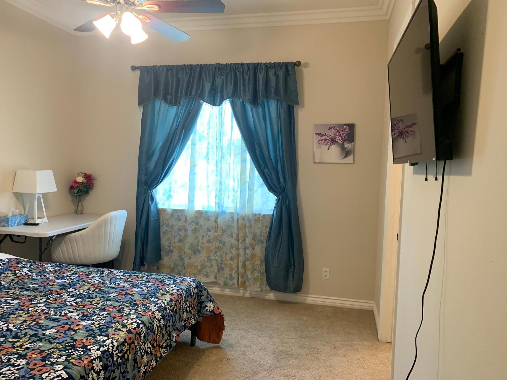 Luxhome Suites N Villa 리버사이드 외부 사진